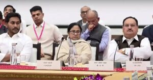 mamata beside jp nadda at g20 summit meeting